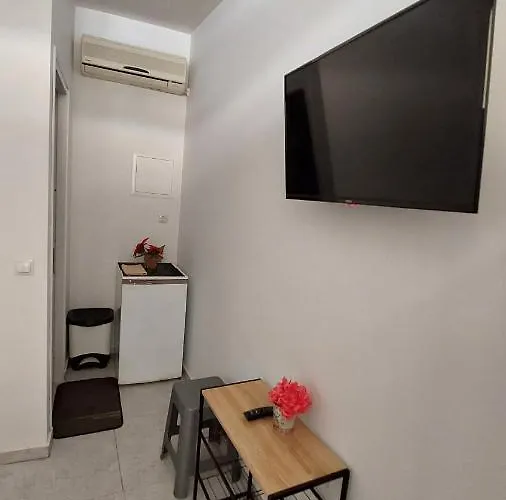 Capsule hotel Escape