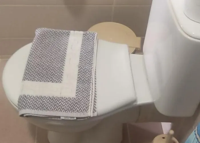 Escape Capsule hotel *